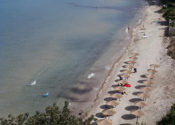 Apartment Barouti Koinira