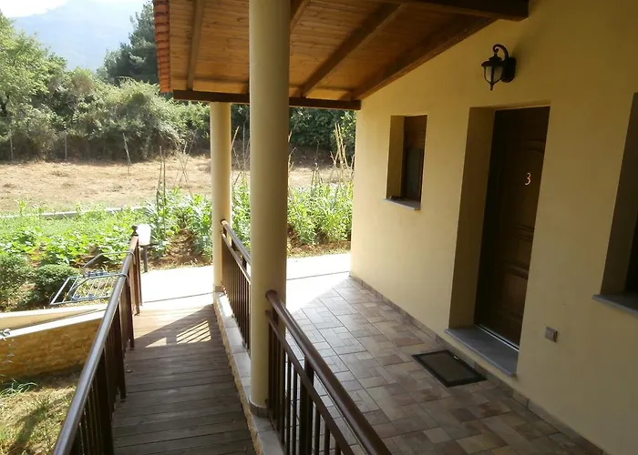 Barouti Apartment Koinira